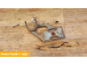 Опора переднего амортизатора левая